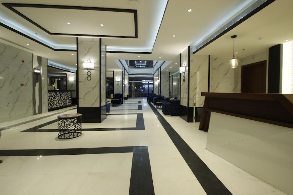 Diwan Residence Prince Sultan Road Jeddah Exterior photo